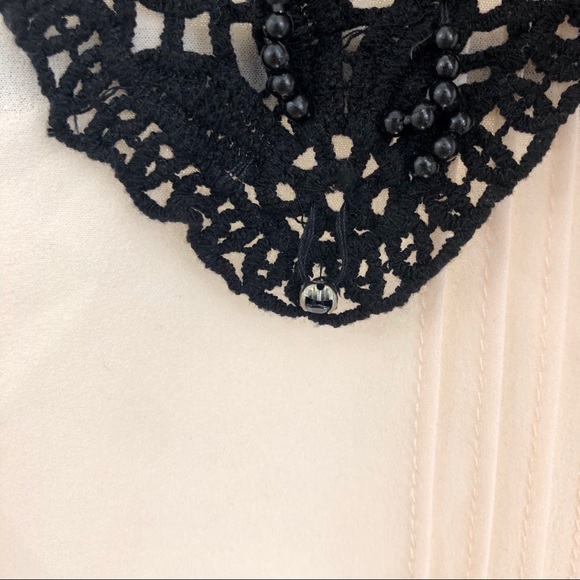 3/$23 Leo meets Virgo Chiffon top - Picture 4 of 6